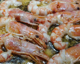 Foto del paso 1 de la receta: Gambón al ajillo