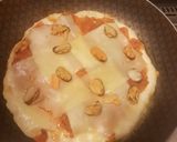 Foto del paso 5 de la receta: Pizza con mejillones al sartén SIN SAL