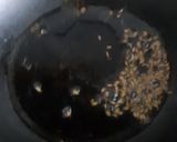 A picture of step 2 of Toffee samosa.