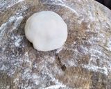 A picture of step 7 of Stuffed pizza bun.