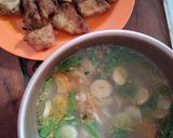 Foto langkah ke 7 dari resep Sayur Sop Sosis.