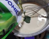 Foto langkah ke 2 dari resep Kue Manja Fla Matcha.