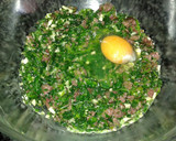 Foto del paso 4 de la receta: Albóndigas de carne y espinacas, en salsa de verduras y brécol
