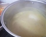 A picture of step 4 of My Leek, Potato & Bacon Soup 😍.