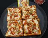 A picture of step 2 of Bread Pizza.
