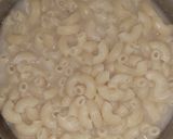 Foto langkah ke 2 dari resep Macaroni schotel keju panggang.