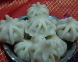 उकडीचे मोदक रेसिपी (ukadiche modak recipe in marathi) रेसिपी स्टेप 6 फोटो