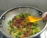 A picture of step 4 of Cucumber- Capsicum Sabji.