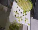 Foto del paso 1 de la receta: Torrejas de zucchini Rápidas
