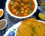 स्पाइसी छोले पूरी (spicy chole puri recipe in hiindi) रेसिपी चरण 7 फोटो