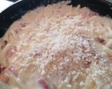 Une image de l'étape 9 de Oignons à la carbonara.