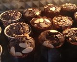 Foto langkah ke 6 dari resep Chocolate Custard Muffin.