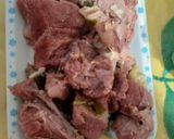 Foto langkah ke 3 dari resep Sup Brokoli Daging Sapi.