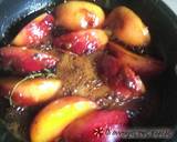 Caramelized peaches with honey, thyme and yogurt recipe step 5 photo