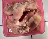 Foto langkah ke 1 dari resep Ayam Ungkep Bumbu Kuning.