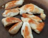 A picture of step 2 of Chilli Salt & Pepper Chicken.