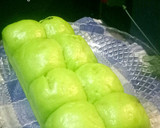 Foto langkah ke 8 dari resep Roti Sobek Pandan eegless, no mixer.