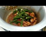A picture of step 5 of بھنڈی گوشت.