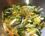 A picture of step 3 of Winter Veggie Dry Curry.