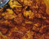 A picture of step 2 of گوبھی گوشت 😋😋.