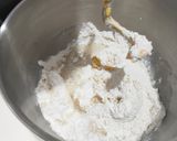 Foto del passaggio 3 della ricetta Frappe glassate con zucchero colorato a modo mio