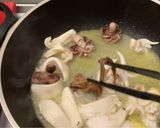 Foto del passaggio 3 della ricetta Tagliatelle seppie e moscardini