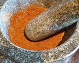 A picture of step 4 of Tandoori chicken.