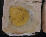 Foto del paso 5 de la receta: Pan con Huevo 🥚 Jamón y Queso 🧀