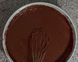Foto del passaggio 4 della ricetta Tortino al Cioccolato senza zucchero e glutine in Airfryer, con Ganache al Cocco