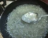 A picture of step 3 of Caramel Vermicelli.