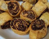 बाकरवडी (bakarvadi recipe in marathi) रेसिपी स्टेप 6 फोटो 