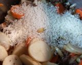 A picture of step 4 of Hamburger Stew with Bread and Butter Foldovers.