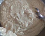 A picture of step 3 of Urad dal dahi bhalla.