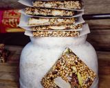 મિક્સ ડ્રાય ફ્રૂટસ સીડ્સ ચિક્કી (Mix Dry Fruits Seeds Chikki Recipe In Gujarati) રેસીપી સ્ટેપ8ફોટો