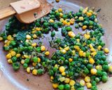 A picture of step 2 of Mukimo/Irio/Mashed Potato.