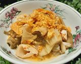 Hình bước làm 1 của món Dưa chua trộn da heo quay