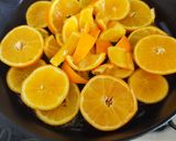 Foto del paso 4 de la receta: Cupcake de Chocolate amargo relleno de compota de naranjas y dec