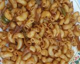 A picture of step 5 of Macaroni.