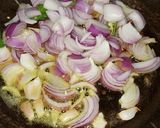 A picture of step 1 of Paneer Kaju Curry.