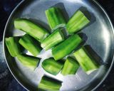 मसाला भरवां तोरई (masala bharwan torai recipe in hindi) रेसिपी चरण 1 फोटो