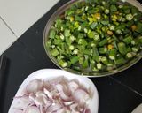 A picture of step 1 of Spicy ladyfinger.