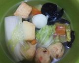 Foto langkah ke 8 dari resep Fish Ball Soup.