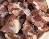 Hình bước làm 1 của món Soup rau củ sườn non