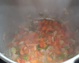 Foto del paso 2 de la receta: Alitas guisadas en olla rápida, con champiñones