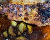 Foto del paso 4 de la receta Tira de churrasco de cerdo a la miel con calabacín