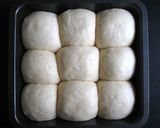 A picture of step 4 of ‘Pampushky’ Ukrainian Bread Rolls.