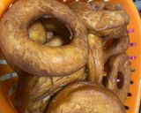 صورة لخطوة 3 من وصفة تحضير دونات سهله و لذيذة 🍩 🍩 🍩