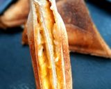 চিজি এ্যগ স‍্যানডুইচ। রেসিপির ধাপ 3 ছবি
