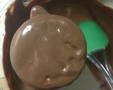Foto del paso 2 de la receta: Alfajores de chocolate con Galletas María Relleno con dulce de leche!