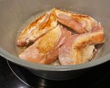 Une image de l'étape 1 de Filet de poulet à l’estragon.